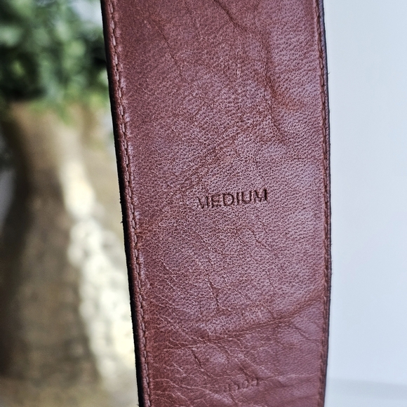 Coach Vintage Brown Leather Belt | Medium | Solid Brass Buckle | Handcrafted - Picture 10 of 16